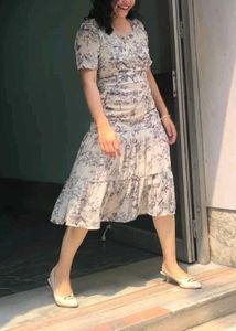 Chic Floral Print Midi Dress