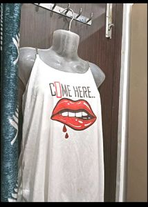 Lips Graphic Cami Top