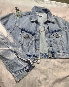 Lovegen Branded Women’s  Denim Jacket ! Size M