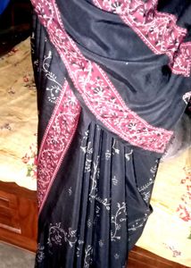 Elegant Black &amp; Red Floral Saree