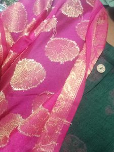Vibrant Pink Banarasi Silk Saree
