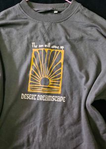 Desert Dreamscape Graphic Sweatshirt