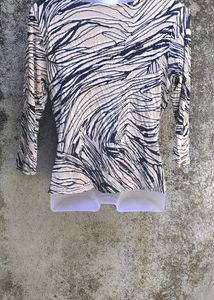53F. CUTE WRAP TOP