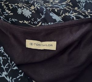 Chic Floral Print Top