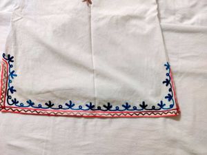 Embroidered White Cotton Kurta for girls age 6