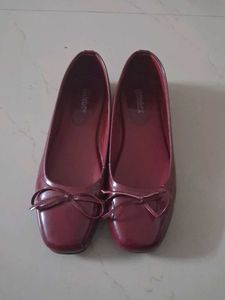 Chic Wine Red Ballet Flats
