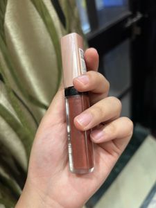 Red 4 Matte Lipstick