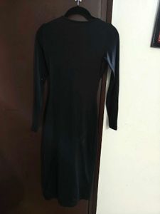 Chic Black Cutout Midi Dress