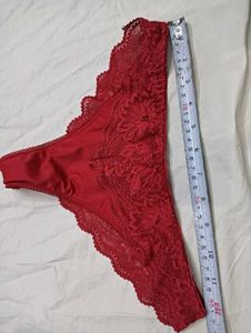 💙 Red Lace Trim Thong