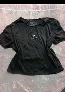 Buy 1 jogger get 3 items free (women