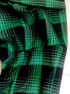 Green Plaid Long Sleeve Top