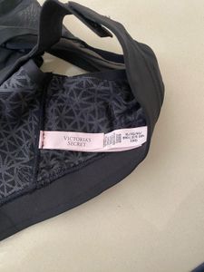 Black Sports Bra