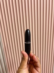 Vibrant Pink Lipstick Swatch