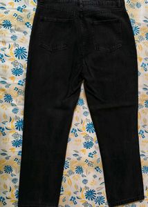 Black High-Waisted Jeans