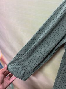 Elegant Mint Green Textured Top