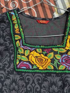 Embroidered Floral woolen kurta