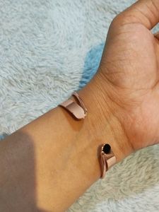 Chic Rose Gold Tone Twist Cuff Bracelet