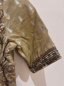Embroided Ethnic Kurta