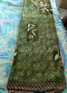 Saree With Unstitched Blouse