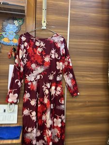 Elegant Floral Print Kurta
