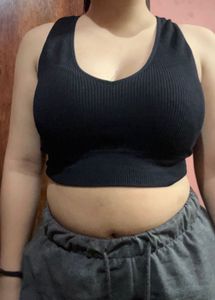 black crop top