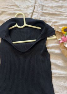 Black Ribbed Collared Sleeveless Top
