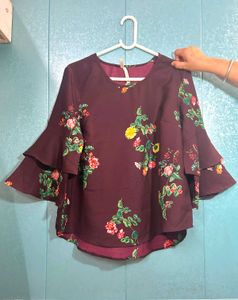 Floral Print Bell Sleeve Top