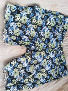 Floral Print Denim Shorts