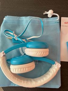 volume limiting kids headphones