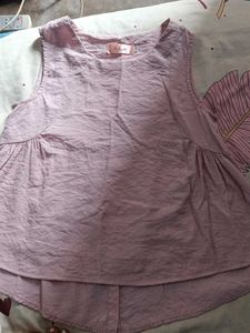 Chic Pink Sleeveless Peplum Top