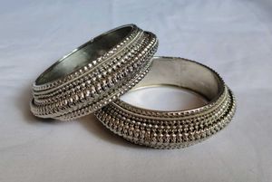 Oxidized bangles