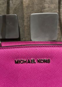 Michael Kors Leather Pink Crossbody Bag