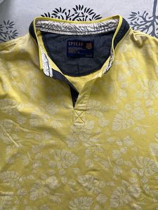 Men's Yellow Tropical Print T-Shirt