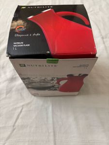 🆕NUTRILITE VACUUM FLASK 1L