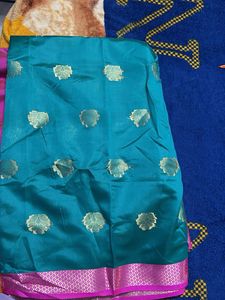 Elegant Teal &amp; Pink Silk Saree with Gold Weave