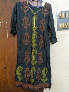 Floral Print Black Kurta