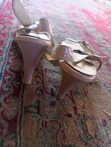 Set of two stylish Suede Heels with Ankle Strap