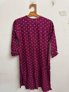Saaki Kurta Pant Set
