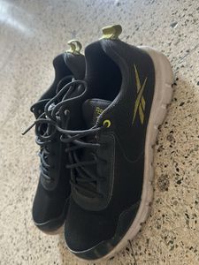 Reebok Men's Dark Grey Running Shoes