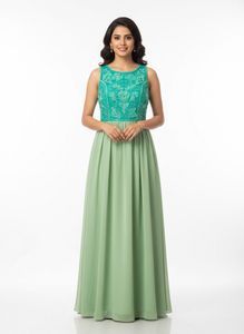 Elegant Green Maxi Dress with Floral Detail