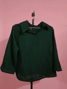 Elegant Green Collared Top