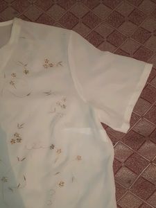 Off White Hand Design Top ✨️