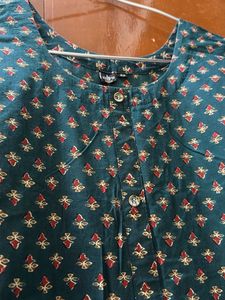 Short cotton kurti