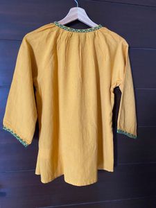 Brand new Yellow Embroidered Top (L)