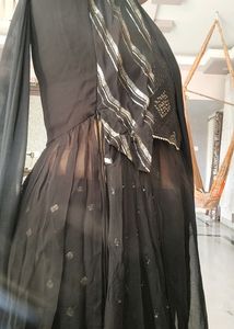 Naira Cut Dress Premium