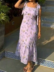 Pinteresty Floral Midi Dress