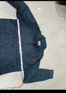 Men's Textured Button-Down Shirt