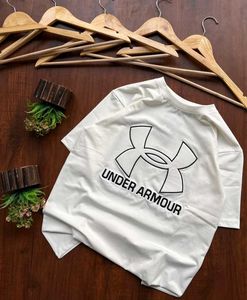OFFER FOR BADDIES 😁💗 Under Armour White T-Shirt