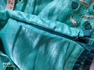 Saree With Readymade Blouse