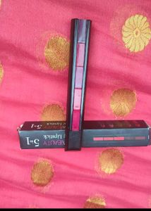 Very Beautiful Huda Beauty 5in 1liptick